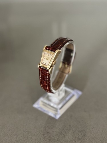Vintage LeCoultre Aristocrat “Grasshopper” Watch Manual Wind 10k Gold Plated - Picture 5 of 9