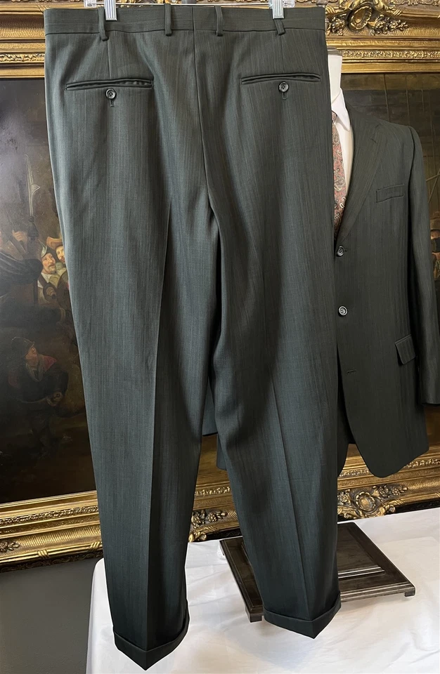 Traje Caravelli 44L 38 x 32 Gris Espiga Rayas Super 150's Mezcla Poli 3Btn Foto 3 de 4