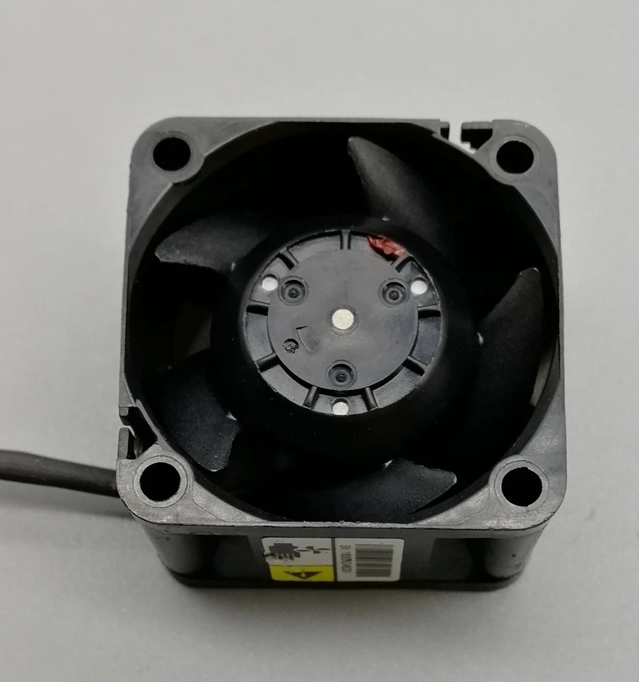 Nidec W40S12BMD5-01Z90 4028 4CM 12V 0.64A 2-pin Antminer power supply fan - Image 2 of 2