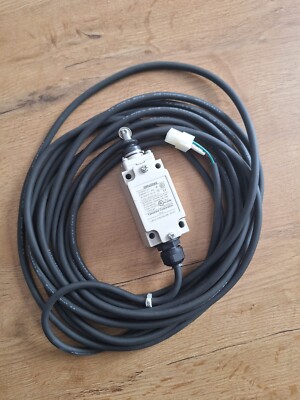 Yamatake Type 6P LJA10-57A21N-006 Endschalter IP67 0816P EN60947-5-1