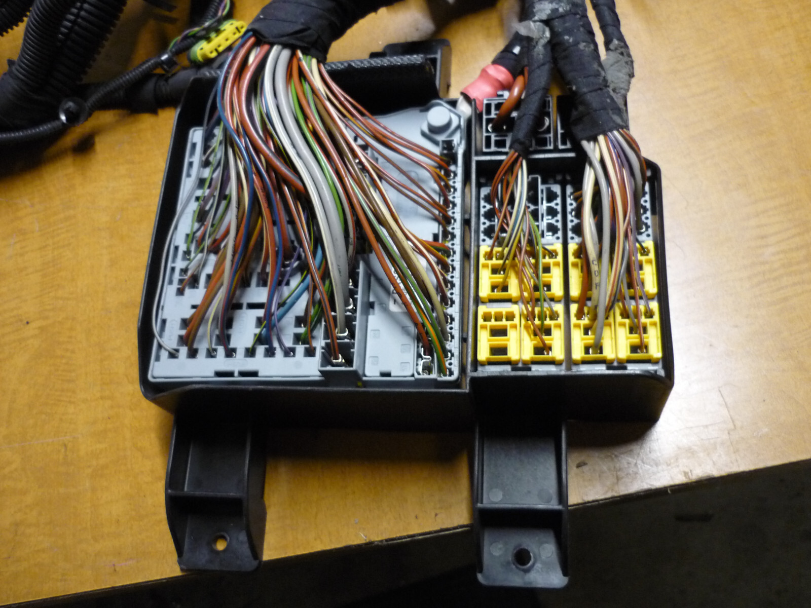 Ferrari California -  Front Wiring Harness - P/N 254795