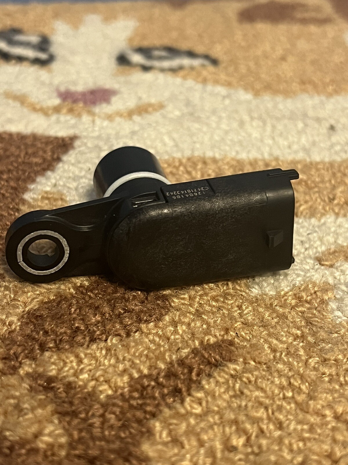 Engine Camshaft Position Sensor GM Parts 12684186