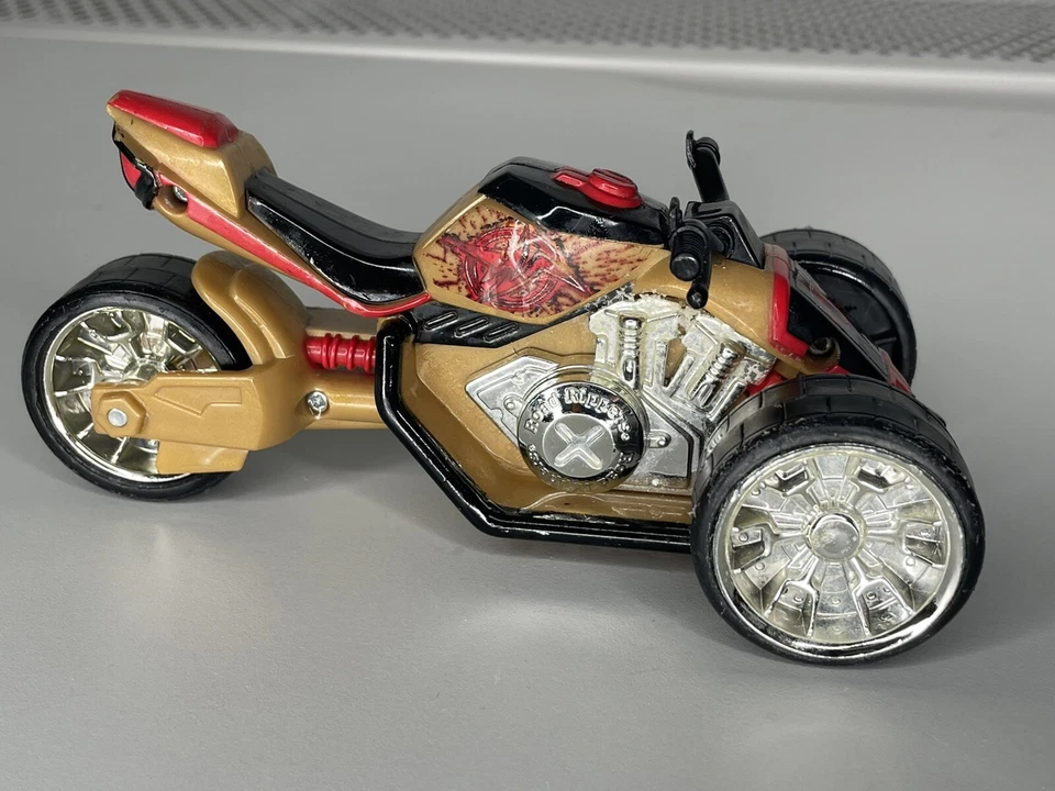 Road Rippers 2012 Trike -fromChrysler Dodge Ram 1500 4X4 set Chrysler motorcycle - Image 2 of 4