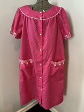 Vtg Pink Polka Dot House Coat House Dress Lounge Pockets Grandmacore Snap Front