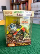Vintage 1983 Penn-Plax Action Diving Sea Dog Aquarium Ornament Decoration NEW