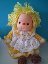 Vintage Strawberry Shortcake Yarn Doll Handmade Yellow Crochet Dress Ice Cream