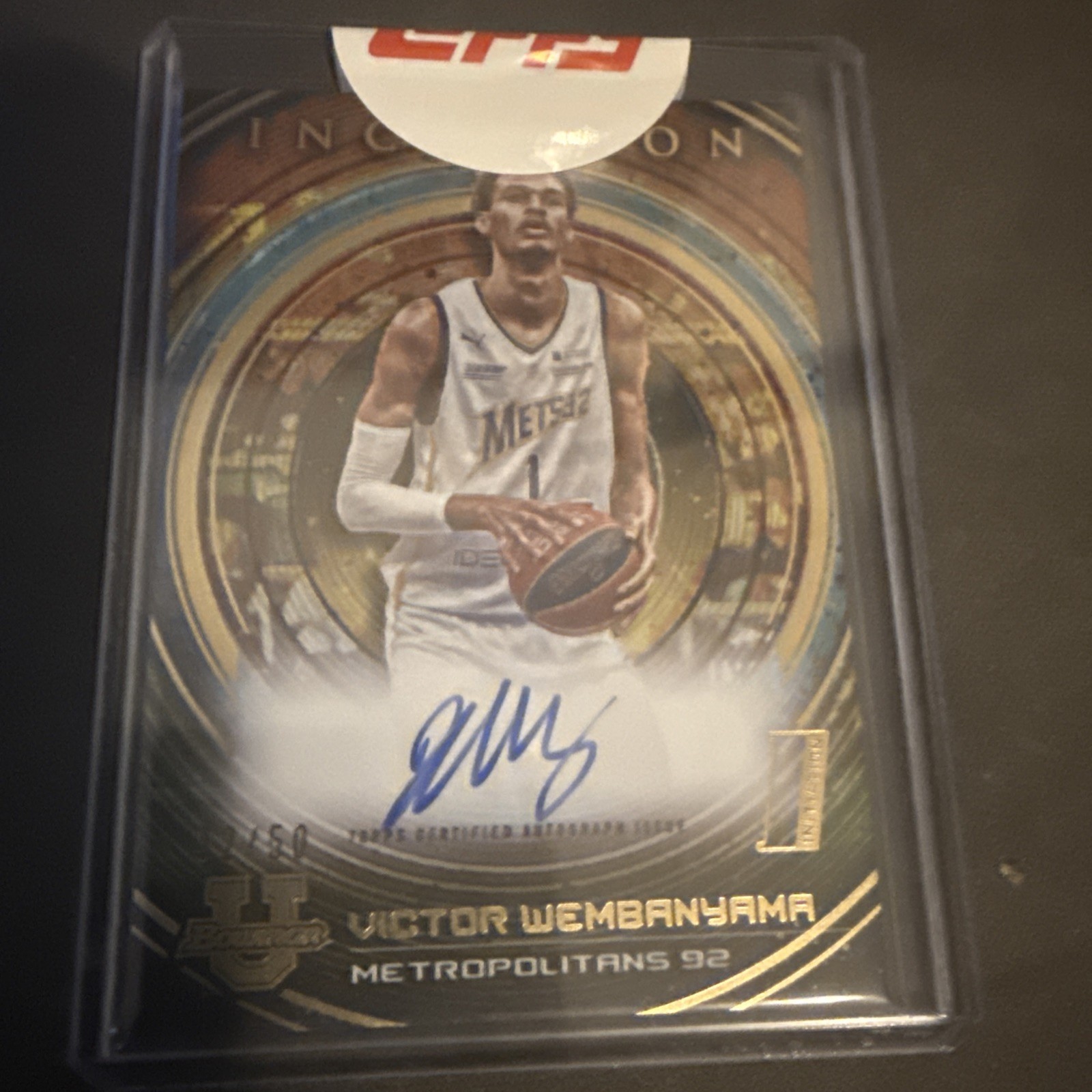 2022-23 Bowman U Inception Victor Wembanyama Gold Auto V2 Foil RC /50