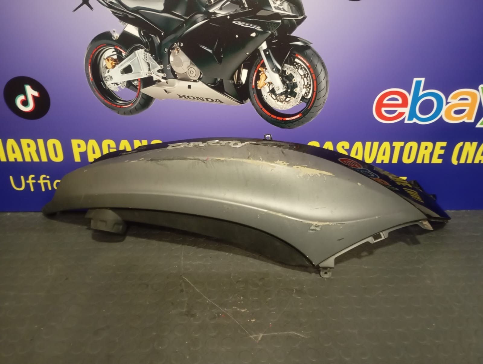 Rear fairing right Piaggio Beverly 300 year 2013 2016