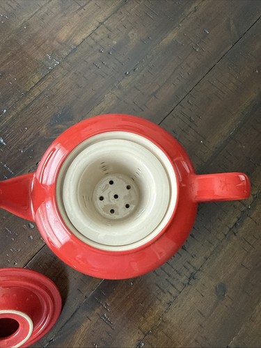 Le Creuset Stoneware Teapot with Tea Infuser & Lid Red Ombre 22 Oz Small New - Picture 5 of 8