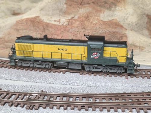 Atlas HO Alco RSD-4/5 Chicago y Northwestern 1665 DC USADO  | Condition: Used