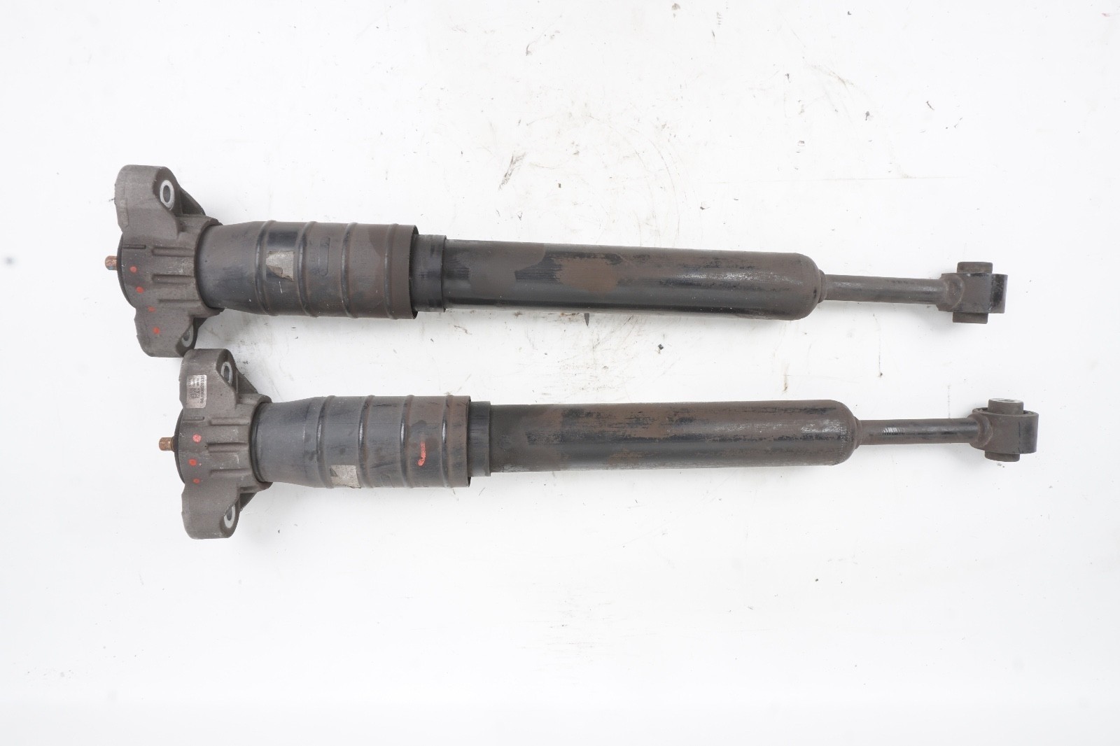 2014 - 2019 MASERATI GHIBLI LEFT RIGHT REAR STRUT SHOCK ABSORBER OEM