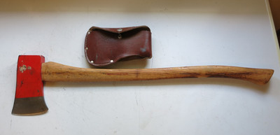 MARION TOOL 2 1/4 LB BOYS CAMP AXE WITH ORIGINAL HANDLE PAINT WITH SHEATH