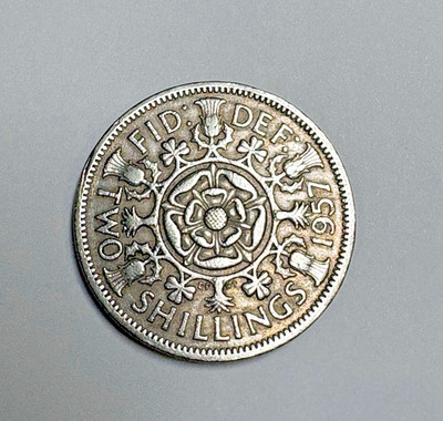 1957 Great Britain Two Shilling Elizabeth II UK Florin Coin KM #906