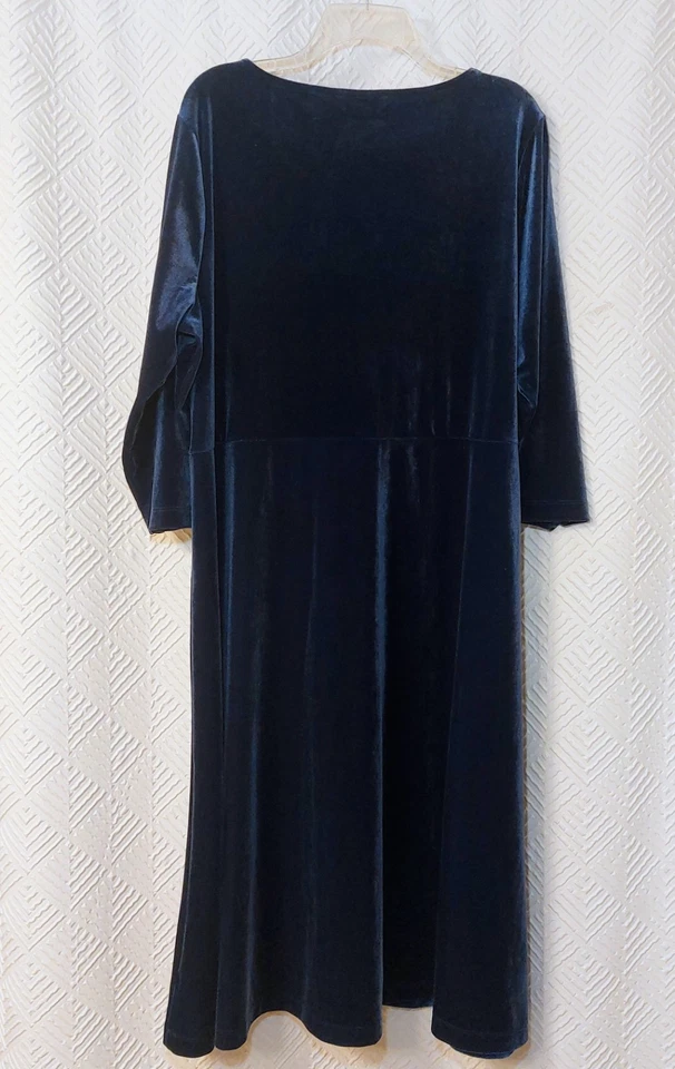 Lands End Velvet Shift Dress Women's 2X (20W-22W) Blue 3/4 Sleeves Holiday Party - Image 3 of 4