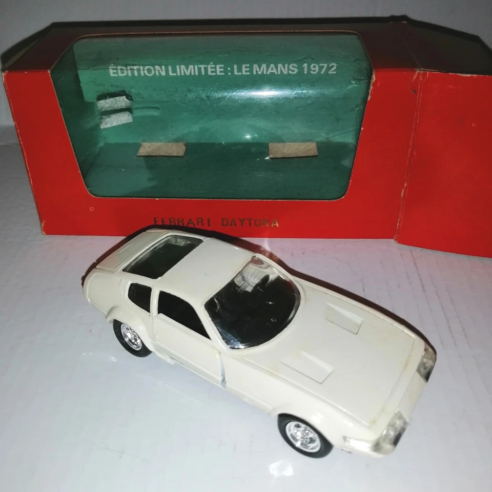 FERRARI DAYTONA EDIZIONE LIMITATA LE MANS 1972 VEREM REF.601 SCALA 1/43 - Immagine 3 di 4