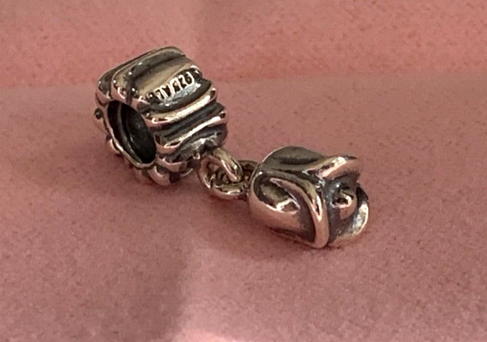 Pandora tulip deals