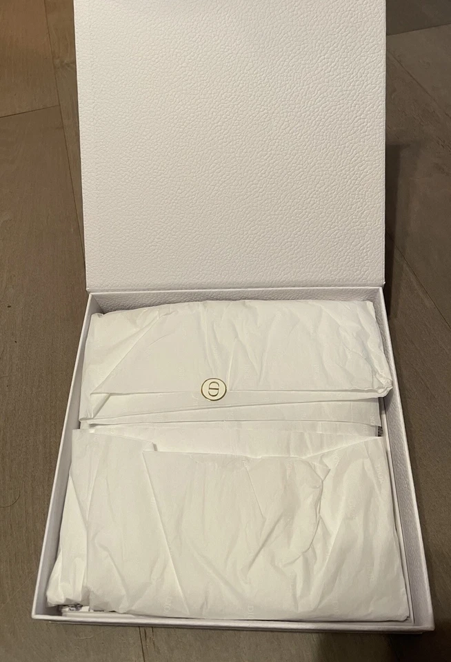 2024 Christian Dior/Puzzle “Around The World” 500 Peças/PRESENTE DE BOAS-VINDAS PRATA - Imagem 4 de 4