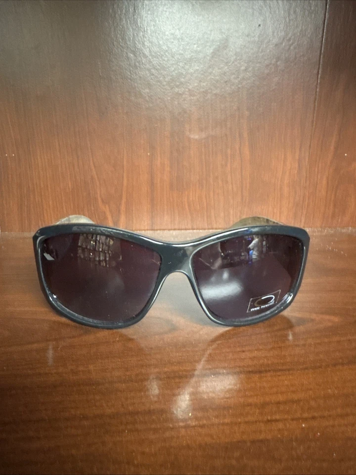 Солнцезащитные очки Dolce & Gabbana - Изображение 2 из 4