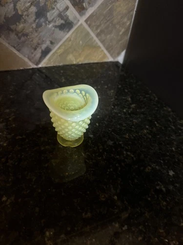 Vintage Fenton Topaz Uranium Opalescent Hobnail Vaseline Glass Vase, Read!~ 3.5”