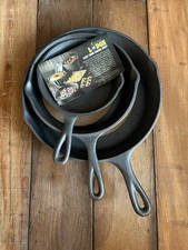 Vintage 3-Notch Lodge 3 PC set of Cast Iron Skillets #3, #5, #8 NOS NEVER USED