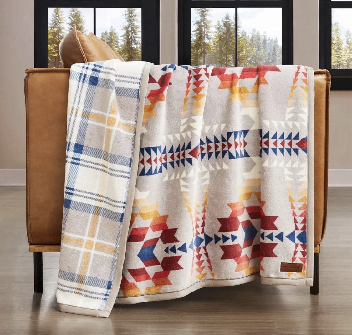 NEW Pendleton Reversible Plush Throw-50x70in 100% Polyester 