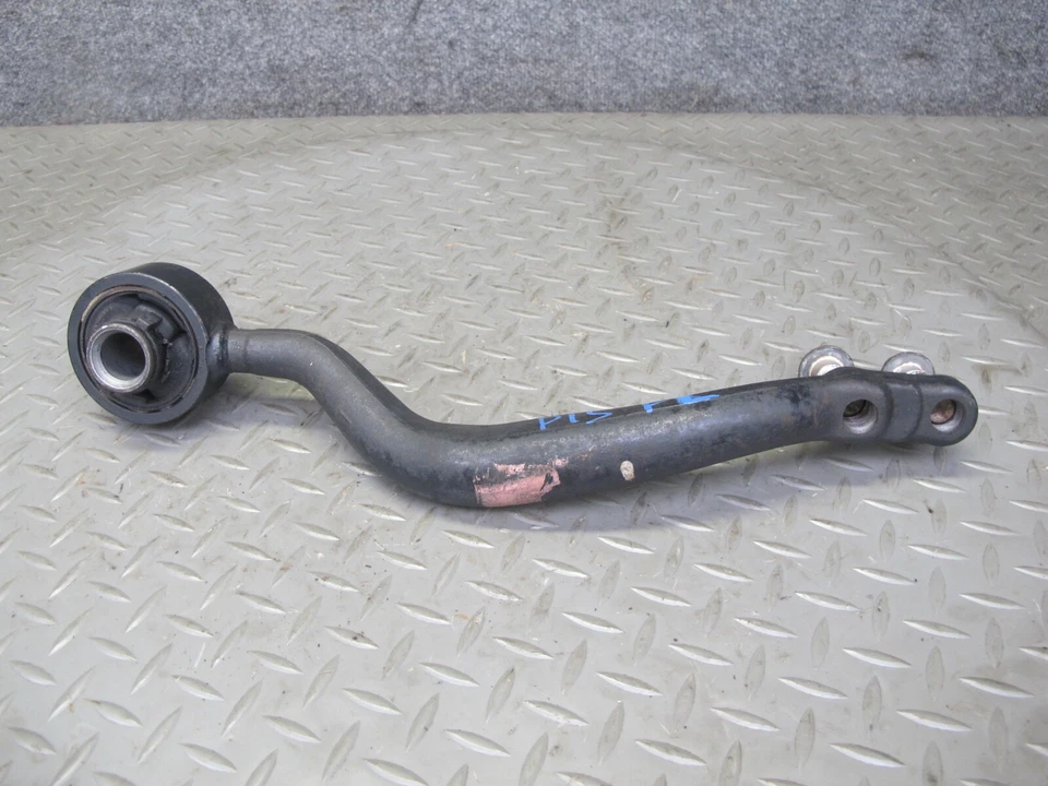 01-05 LEXUS JCE10L IS300 SET OF 2 FRONT LEFT SUSPENSION LOWER CONTROL ARM OEM - Image 3 of 4