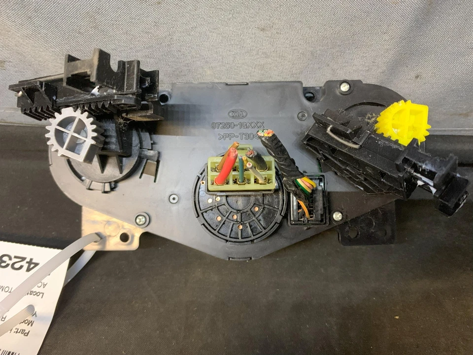 Fits 2009 Kia Rio Heater A/C Control OEM#:972501G580PH - Imagem 4 de 4