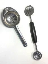 Vntg Ekco 2 Sided Butter Curler/Melon Baller & Coffee/Tea Strainer/Sifter USA