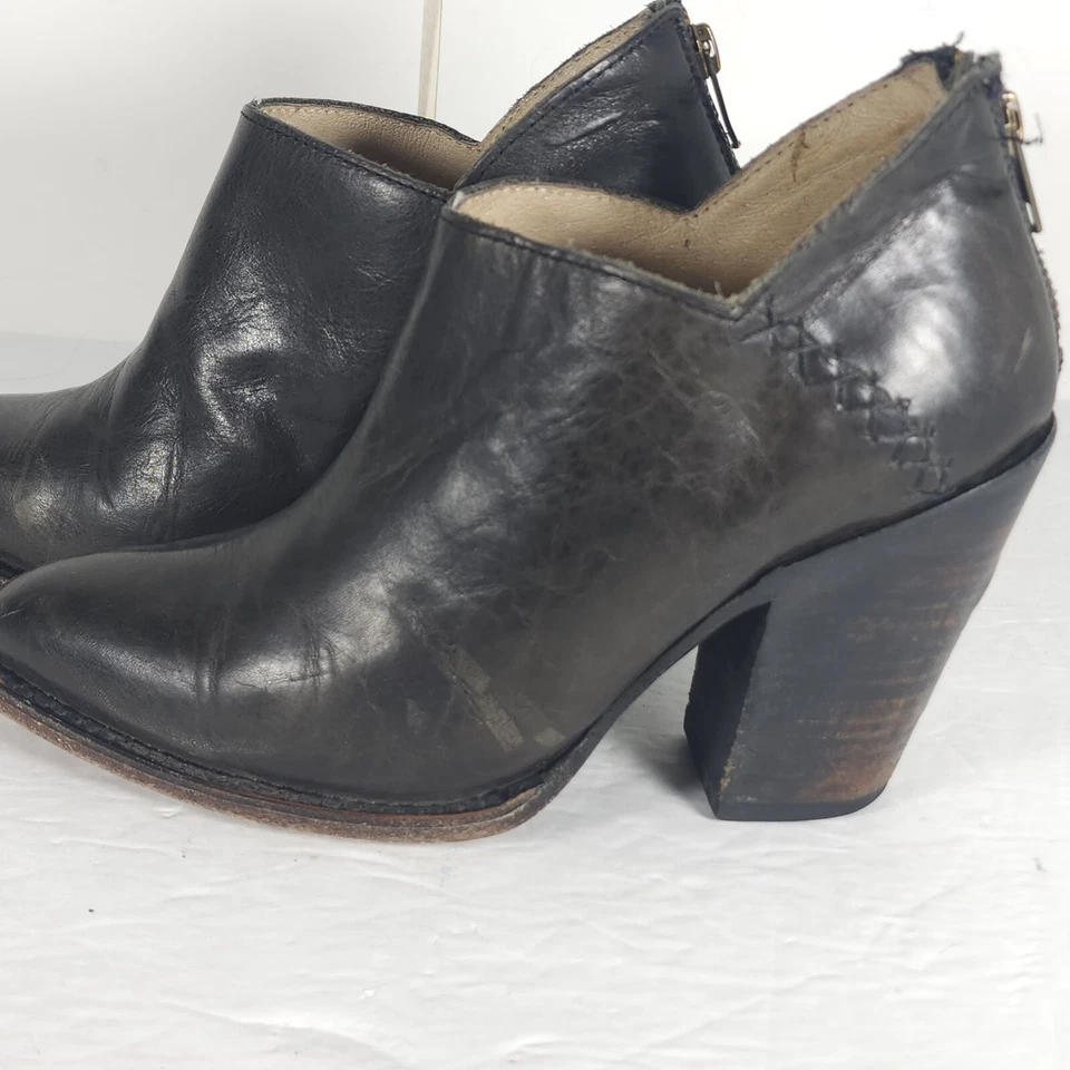 Freebird by Steven Women’s Steel US9 Dark Brown Leather Distressed Ankle Booties - Image 2 of 4