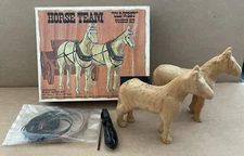 Vintage CRAFT MASTER Wagon Scale Models HORSE TEAM Old West Wooden Kit