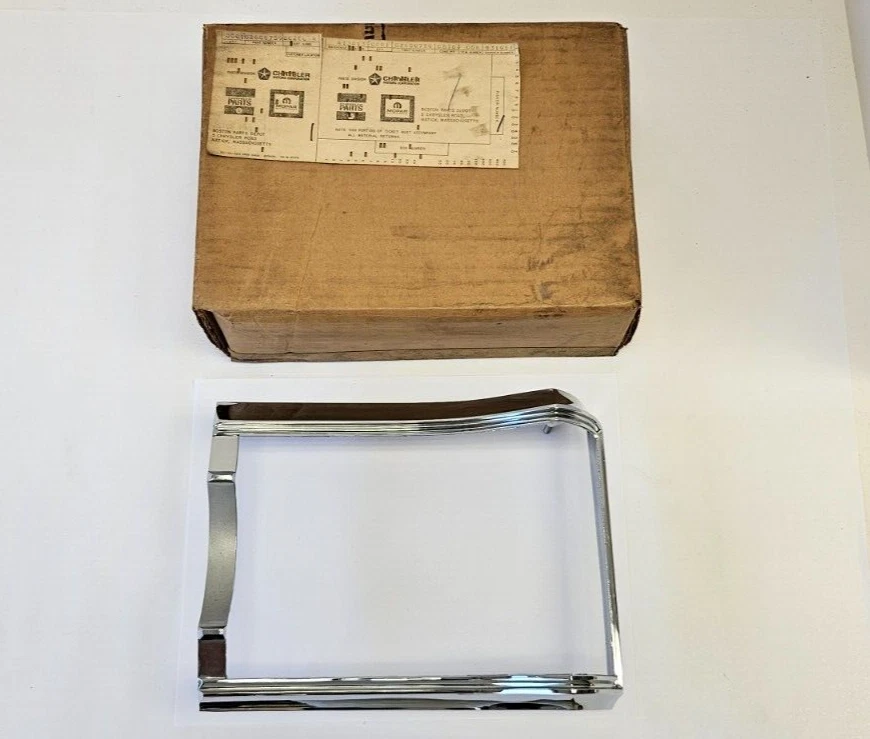 1967 Plymouth Belvedere левый со стороны водителя задний фонарь лампа хромированный ободок 2606759 новый из старых запасов - Изображение 3 из 4