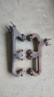 Chevy Small Block Exhaust Manifolds