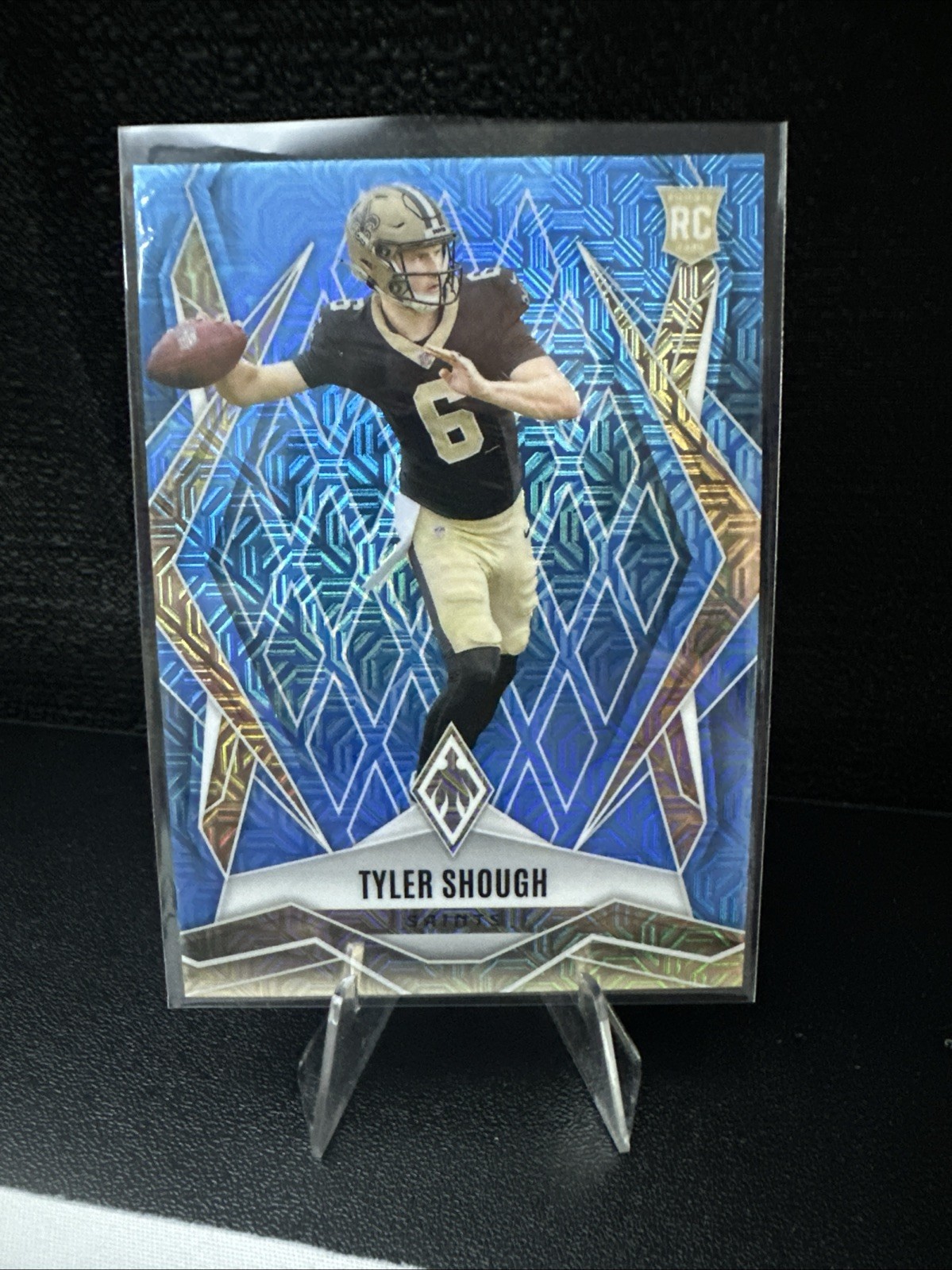 2025 Panini Phoenix - Rookies Tyler Shough #169 Light Blue Mojo /85 (RC)
