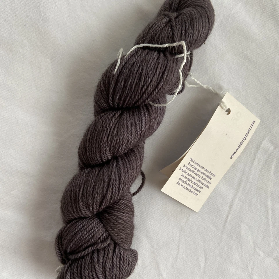 Hilo Malabrigo finito - 1 gancho - 069 Pearl Ten - 50 g - pura lana merino superfina Foto 2 de 4