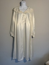 Vintage smooth Komar full length nightgown - antique ivory, lace, ghost cosplay