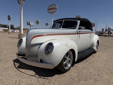 1939 Ford Deluxe Deluxe