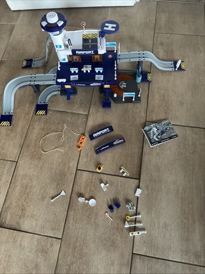 majorette Creatix Lufthansa Airport Flughafen/ Mit Geräusche Im Tower