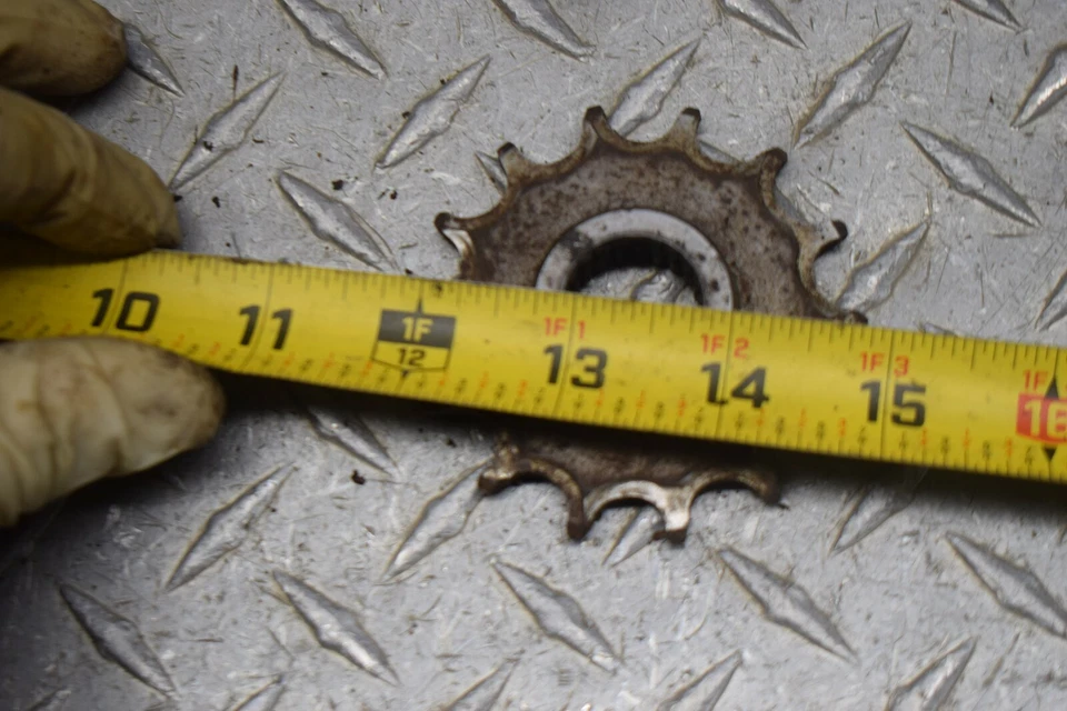 FG9 FRONT DRIVE SPROCKET GEAR 08 YAMAHA RAPTOR 250 R YFM250 YFM QUAD FREE SH - Изображение 2 из 4