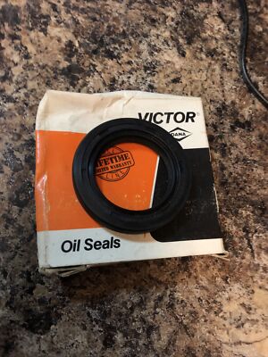 NOS Victor 47931 13947 Camshaft Seal PSE Seal Inside! F+S!