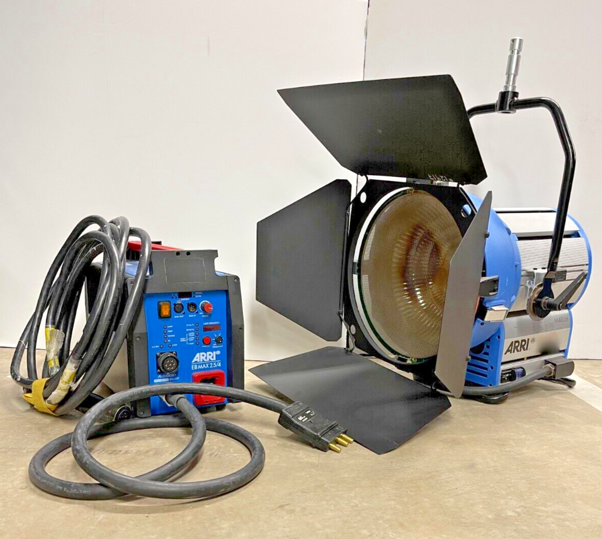 Arri M40 4K HMI Daylight Kit