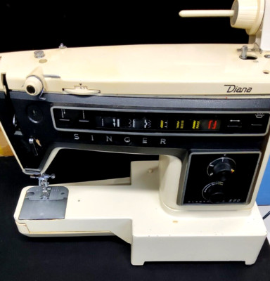 Vintage 1970s SINGER Electronic 560 Diana Sewing Machine | eBay