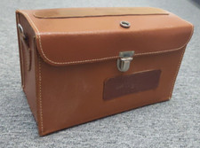 VINTAGE 1960S BROWN LEATHER CAMERA BAG