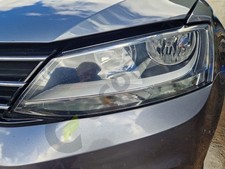 VOLKSWAGEN JETTA MK6 Headlight Headlamp Left Side 5C8941005A