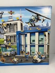 LEGO CITY: Police Station Playset 60047 New 854 Pcs Factory Sealed Ages 6-12