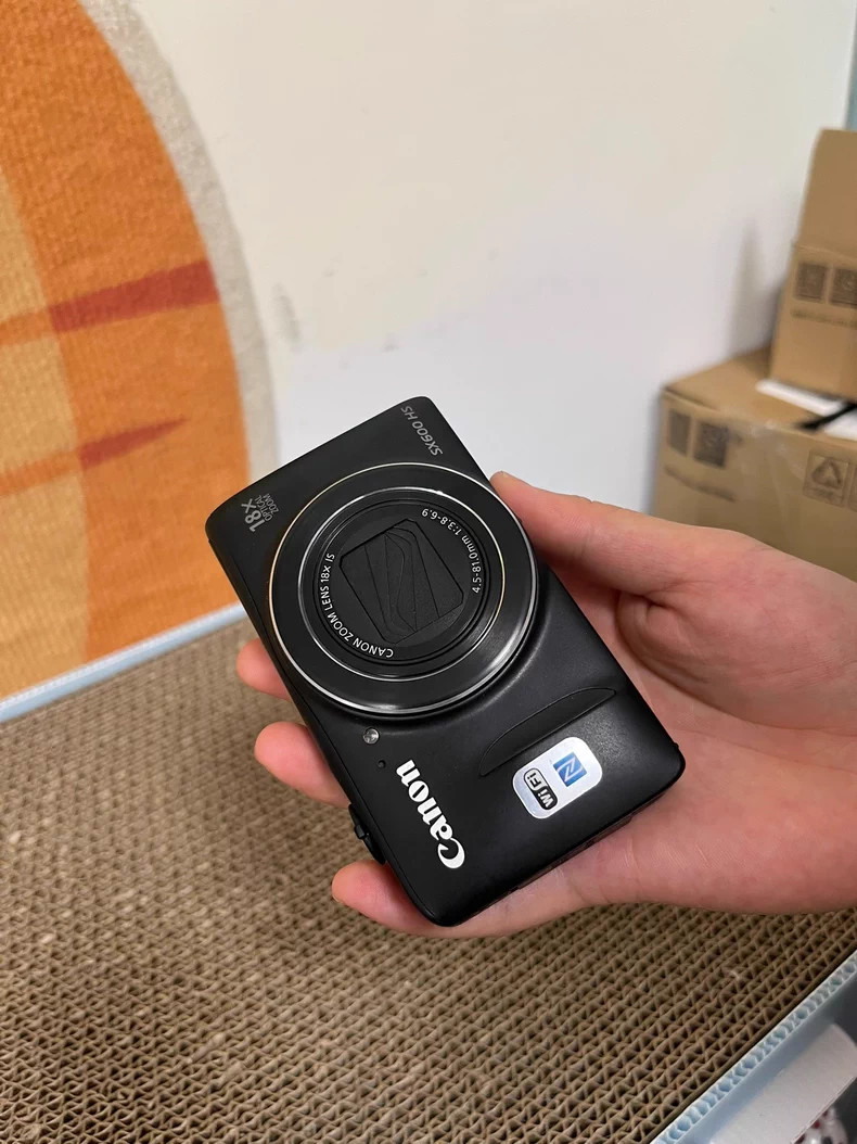 Canon Powershot SX600 HS Black 16.0MP 18x zoom Digital English 