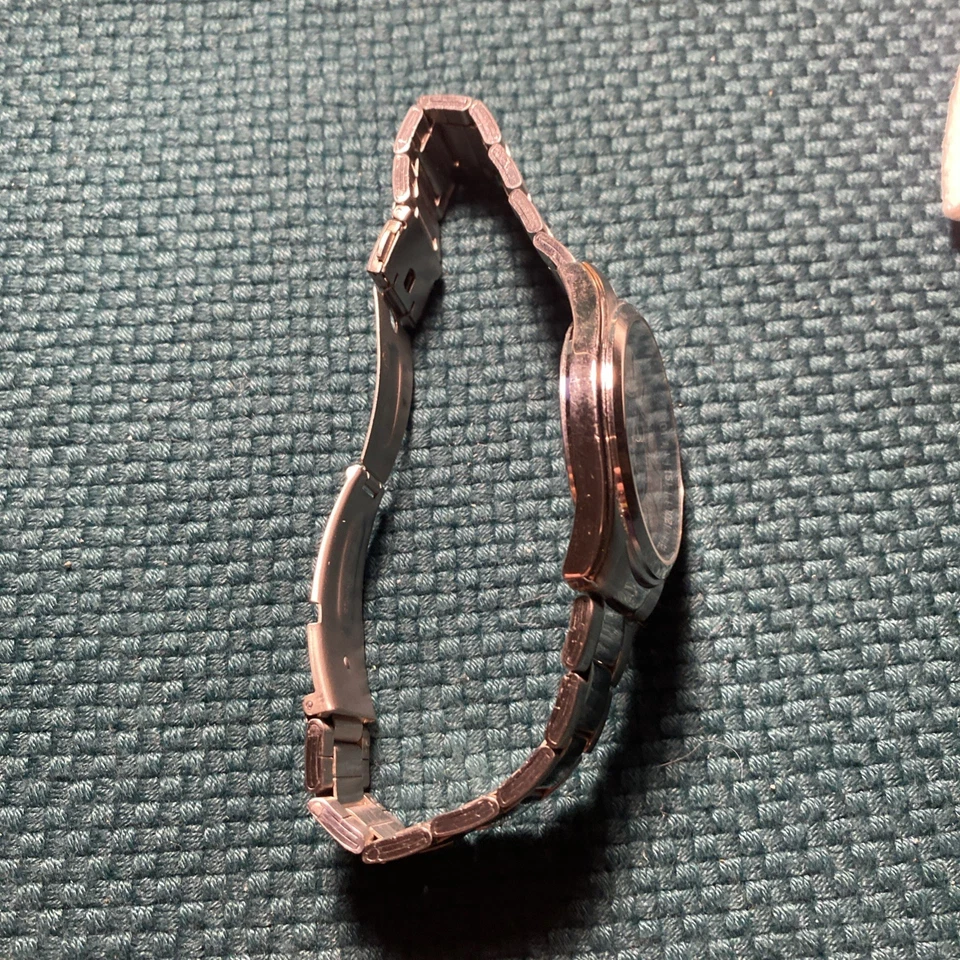 Reloj Game Time NFL Las Vegas Raiders Foto 4 de 4