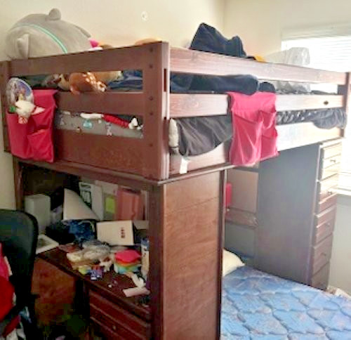 Kids/Young Teen Loft and Twin Trundle Bedroom Set w/Built-in Desk and Drawers