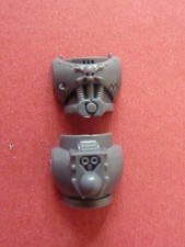 Neu Space Marine DEVASTATOR SQUAD MARK 7 POWER ARMOUR TORSO SKULL - Bits 40K