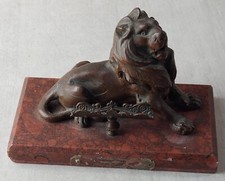Ancien encrier, lion de Belfort, socle marbre et porte plume