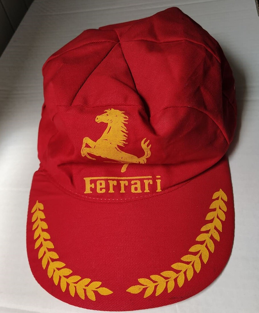 Casquette de baseball homme Classic rouge Ferrari F1 2025 | Vêtements  Casquettes Équipes  Équipes de Formule 1  Ferrari